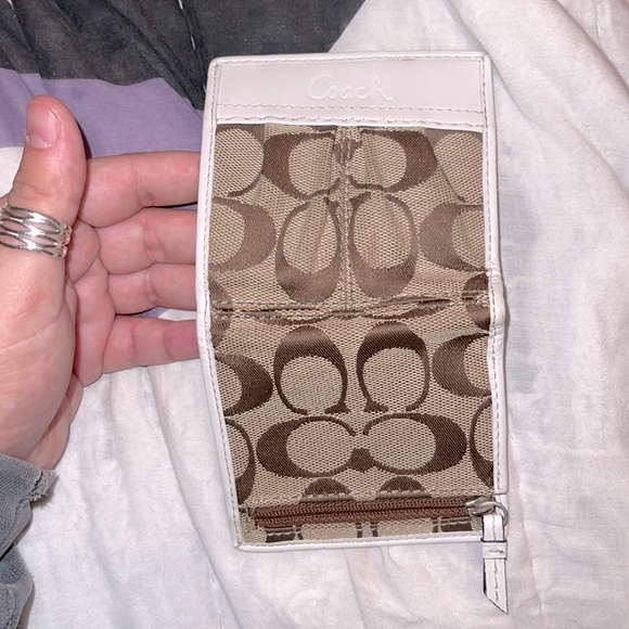 Coach Wallet 🤎 - Picture 6 of 6